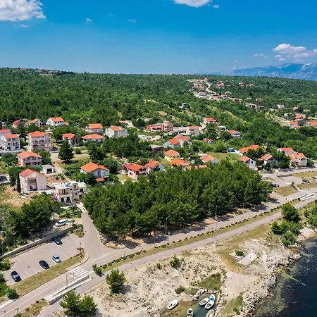 Lelu Lägenhet Pridraga