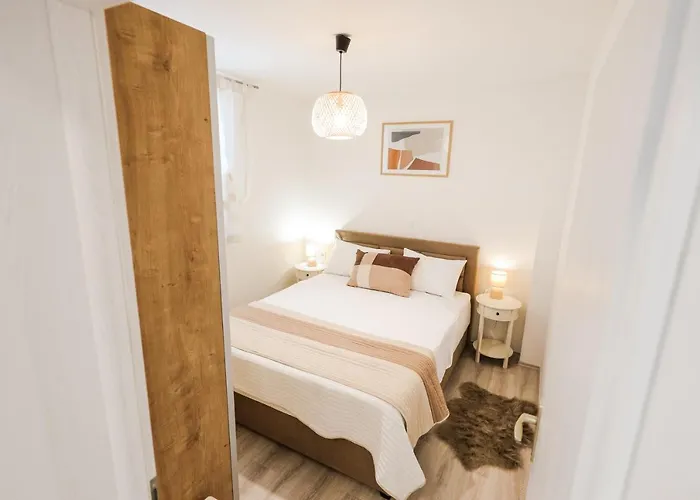 Apartment Lelu