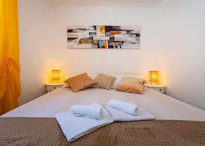 Apartment Lelu Pridraga