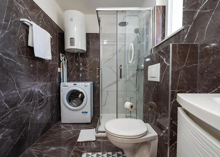 Apartment Lelu