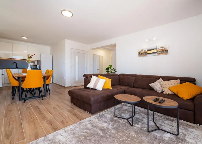 Apartment Lelu