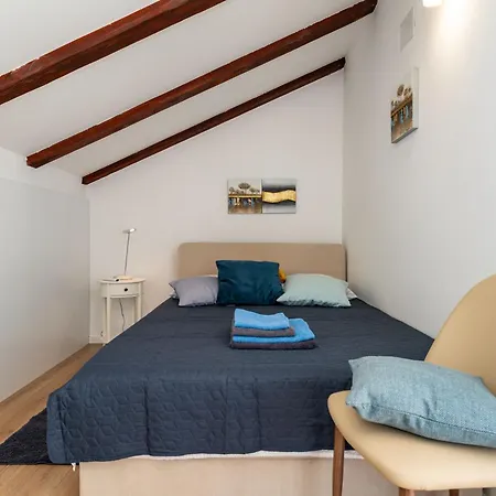 Lelu Apartman
