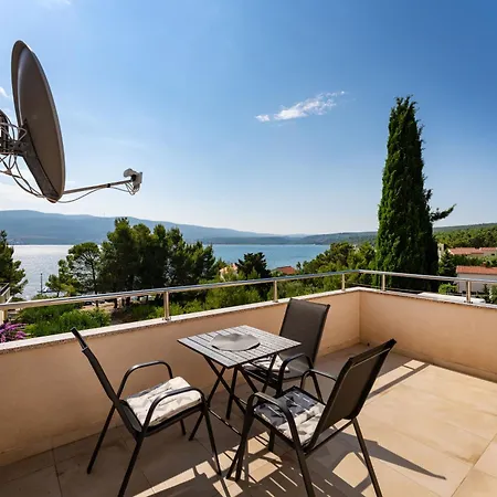 Apartman Lelu Pridraga
