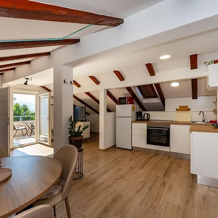 Apartman Lelu