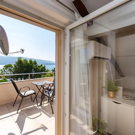 Lelu Apartman Pridraga